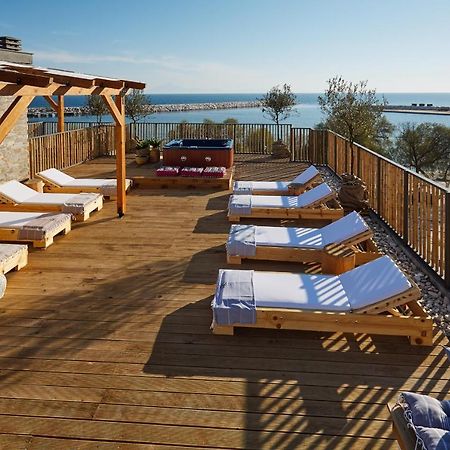 Hotel Menel The Tree House- Adults Only ลิเมนาเรีย ภายนอก รูปภาพ