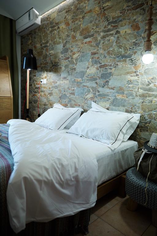 Hotel Menel The Tree House- Adults Only ลิเมนาเรีย ภายนอก รูปภาพ